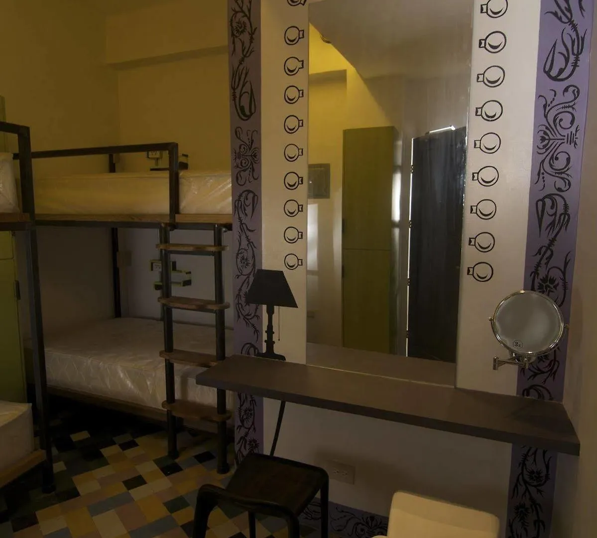 Makati Junction Hostel Makati City 2*,