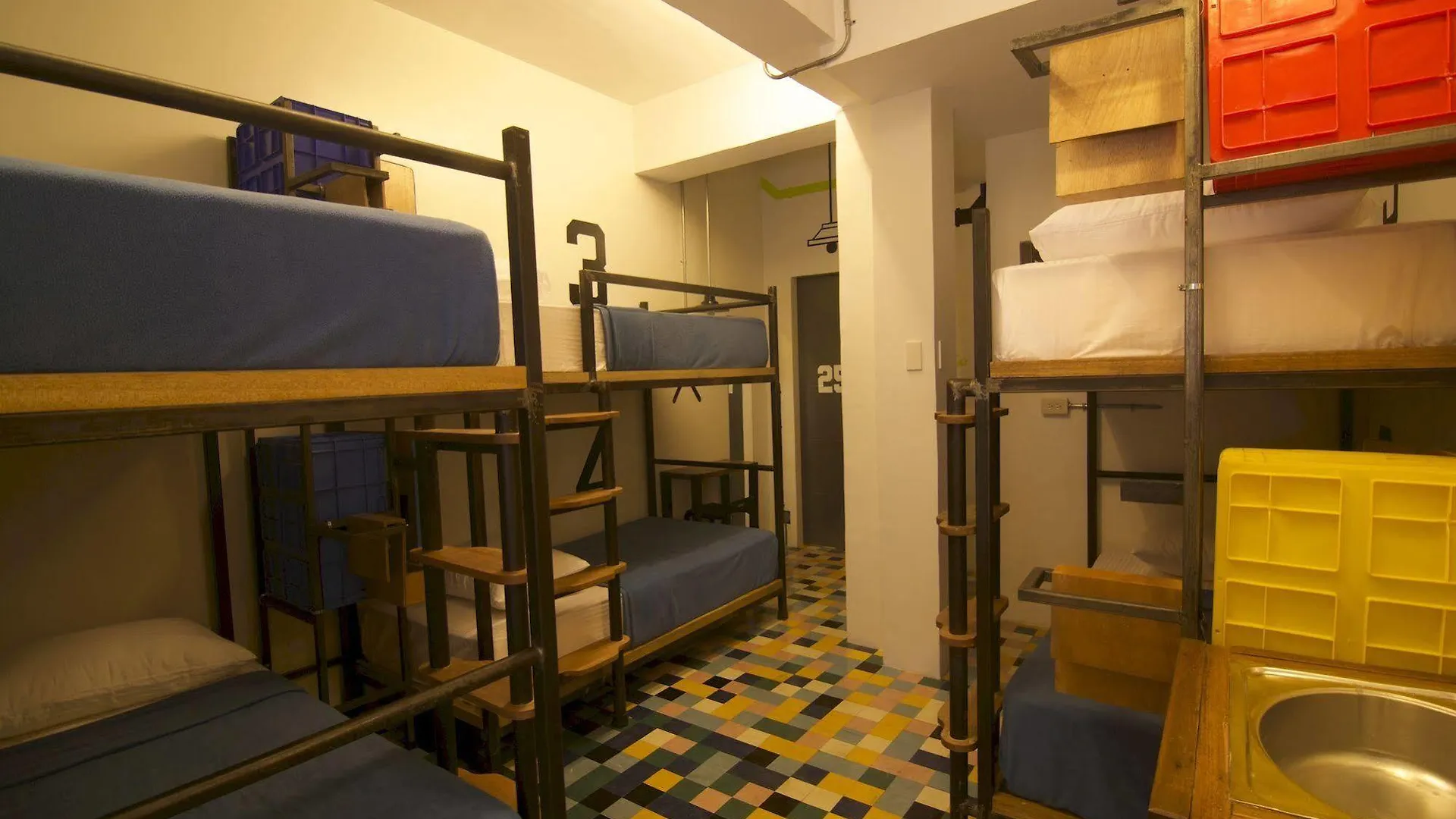 **  Makati Junction Hostel Makati City Philippines